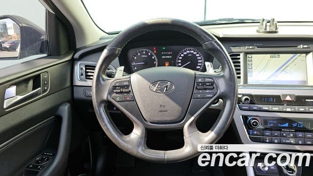 Hyundai LF Sonata Exclusive, 2015 13