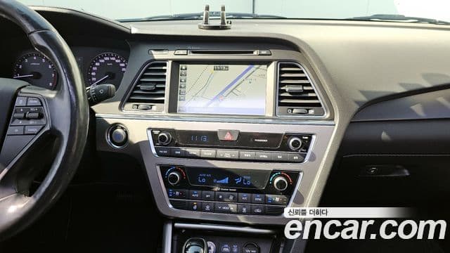 Hyundai LF Sonata Exclusive, 2015 15