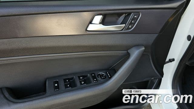 Hyundai LF Sonata Exclusive, 2015 19