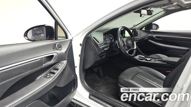 Hyundai Sonata гибрид (DN8) Premium Plus, 2022 11