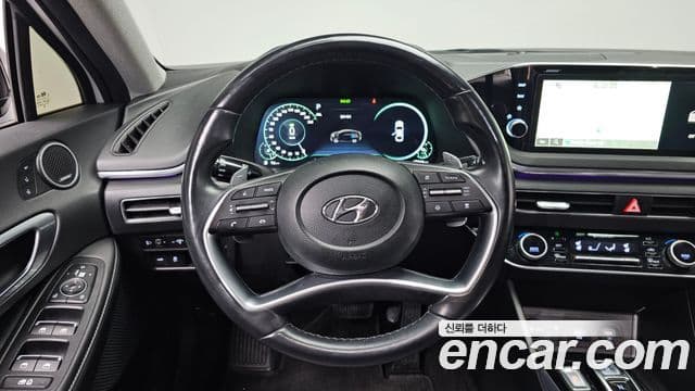 Hyundai Sonata гибрид (DN8) Premium Plus, 2022 13