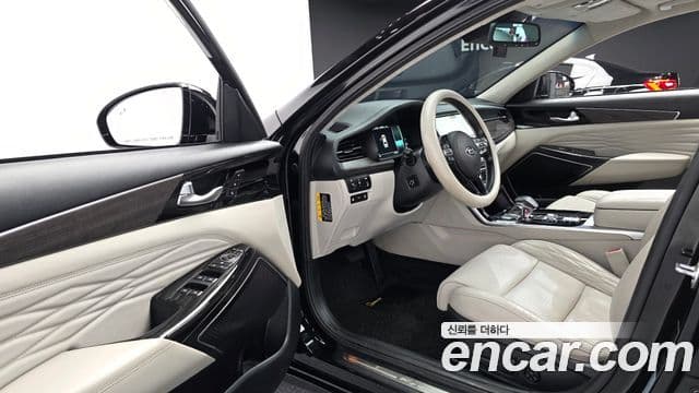 Kia K7 Premier гибрид Signature, 2020 11