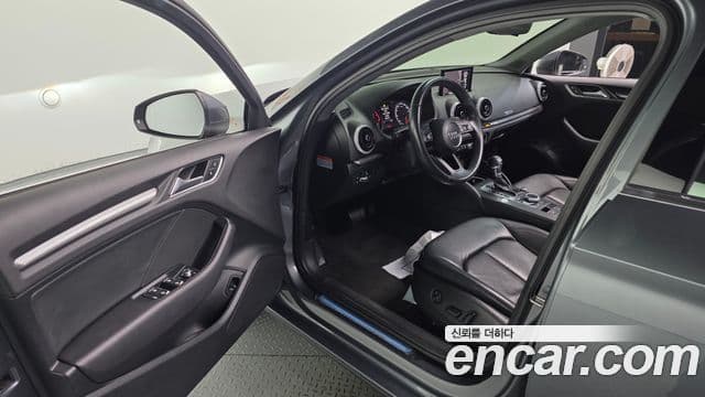 Audi New A3 8V, 2019 11