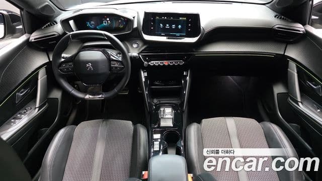 Peugeot e-208 2세대 GT, 2022 7