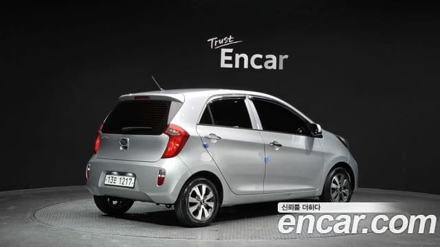 Kia All New Morning Deluxe Trendy, 2014 2