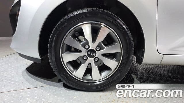 Kia All New Morning Deluxe Trendy, 2014 все фото