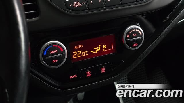 Kia All New Morning Deluxe Trendy, 2014 15