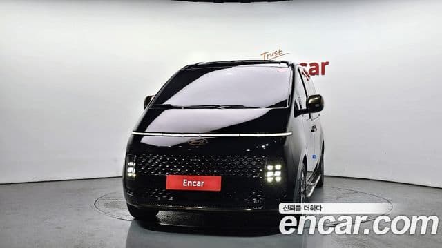 Hyundai Staria Inspiration, 2025 3