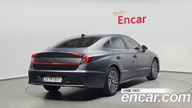Hyundai Sonata гибрид (DN8) Premium Plus, 2023 2