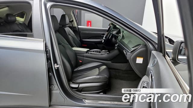 Hyundai Sonata гибрид (DN8) Premium Plus, 2023 11