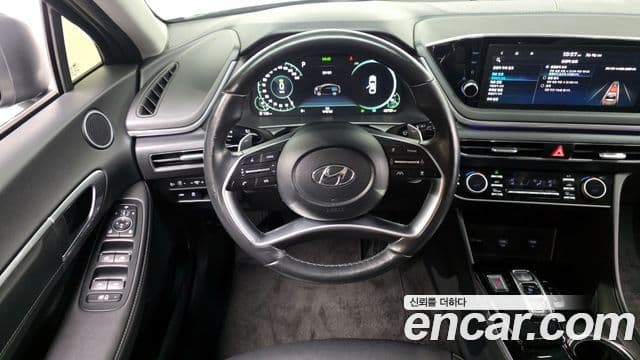 Hyundai Sonata гибрид (DN8) Premium Plus, 2023 13