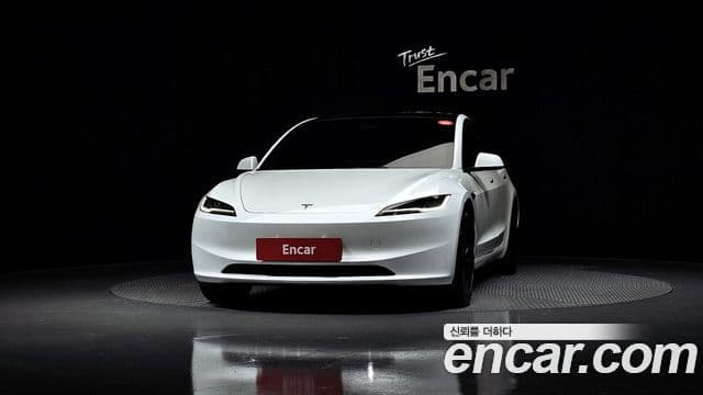 Tesla модель 3, 2024 3