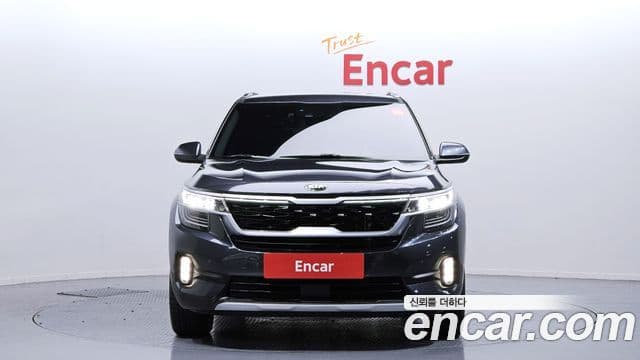 Kia Seltos Signature, 2022 3