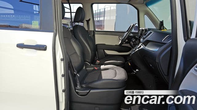 Kia The / новый New Ray фургон /, 2018 10