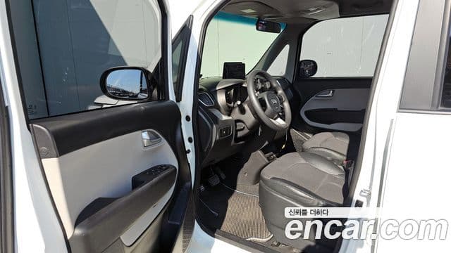 Kia The / новый New Ray фургон /, 2018 11