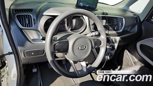 Kia The / новый New Ray фургон /, 2018 13