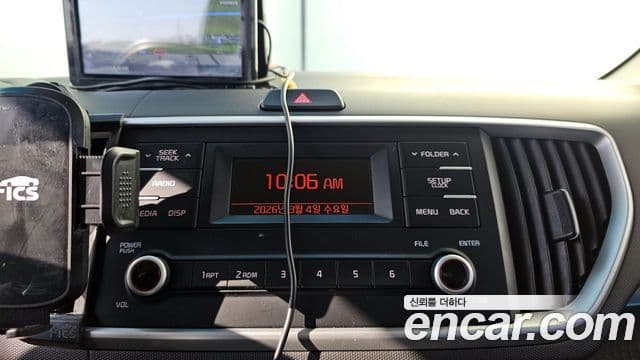 Kia The / новый New Ray фургон /, 2018 16