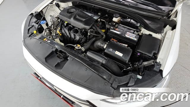 Hyundai Avante AD 1.6 GDI Value Plus, 2018 6