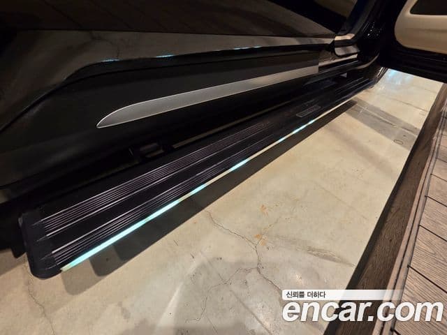 Kia Carnival 4세대 бензин 9인승 High Limousine(компания по спецнадстройкам), 2021 20