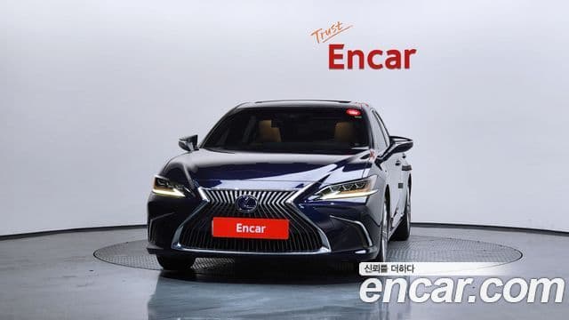 Lexus ES300h 7세대 Executive, 2021 3