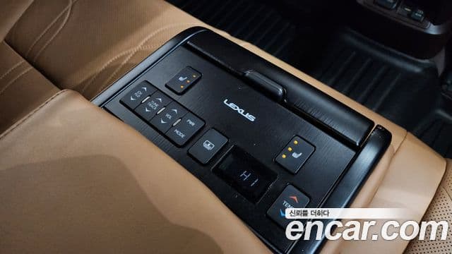 Lexus ES300h 7세대 Executive, 2021 19