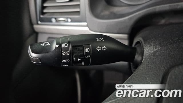 Hyundai Avante AD 1.6 GDI Value Plus, 2017 19