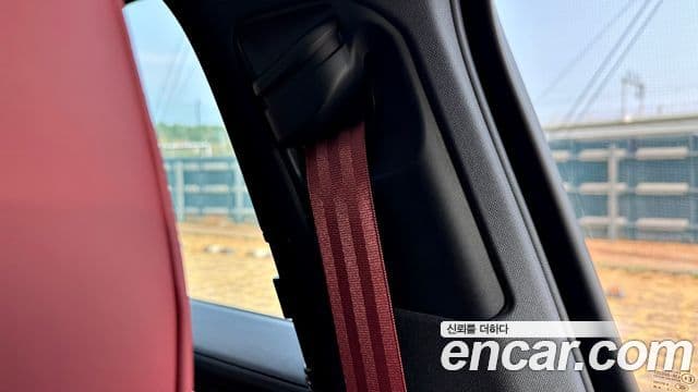 Porsche Cayenne (PO536) 3.0 E-гибрид купе, 2025 12