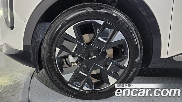 Kia The / новый New Sportage 5세대 Signature, 2025 все фото