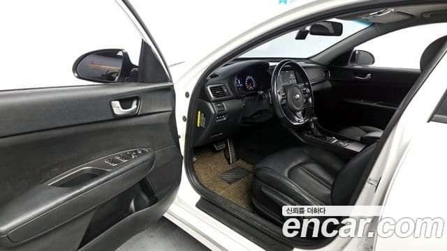 Kia K5 2세대 Style Edition, 2018 10