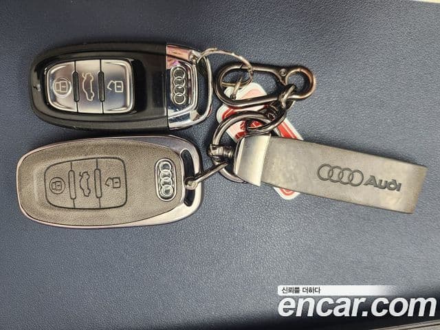 Audi New A8 D4, 2012 15