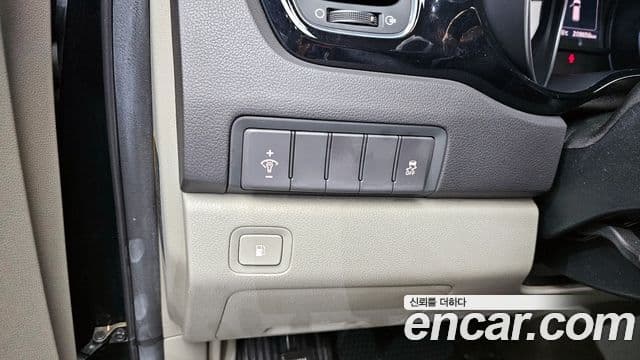 Kia All New Carnival Prestige, 2015 14