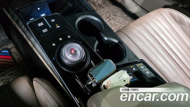 Kia K8 гибрид Signature, 2022 9