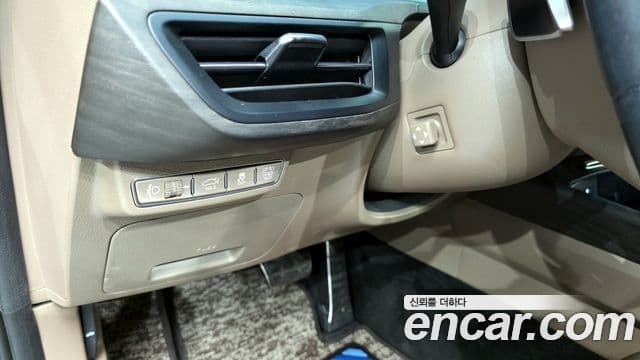 Kia K8 гибрид Signature, 2022 16