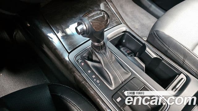 Kia All New Sorento Prestige, 2015 9