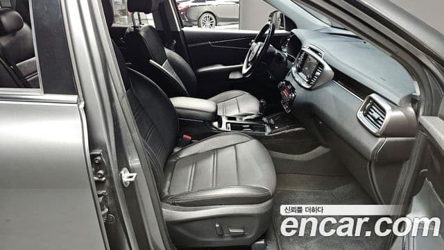 Kia All New Sorento Prestige, 2015 10