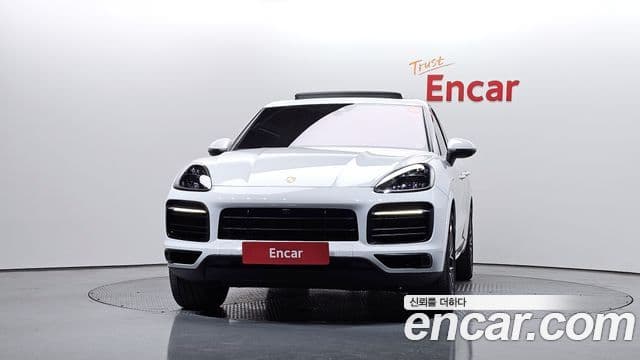 Porsche Cayenne (PO536), 2019 3