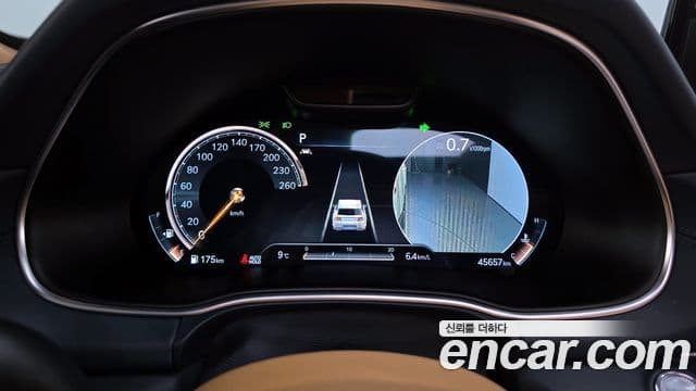 Genesis GV80, 2021 8