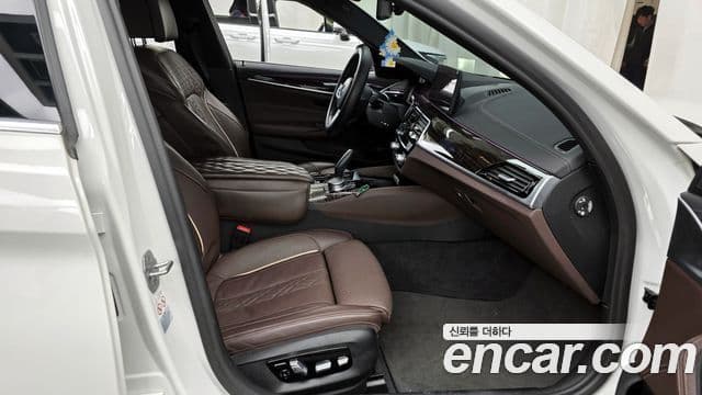 BMW 5시리즈 (G30) 523d M Sport, 2022 11