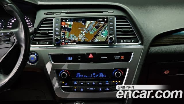 Hyundai LF Sonata 2.0 Smart, 2017 14