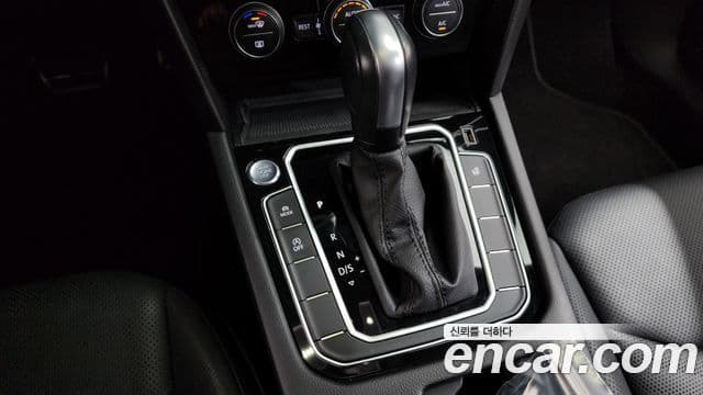 Volkswagen 아테온 2.0 TDI Prestige 4모션, 2020 9