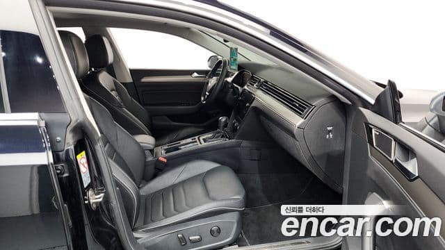Volkswagen 아테온 2.0 TDI Prestige 4모션, 2020 11