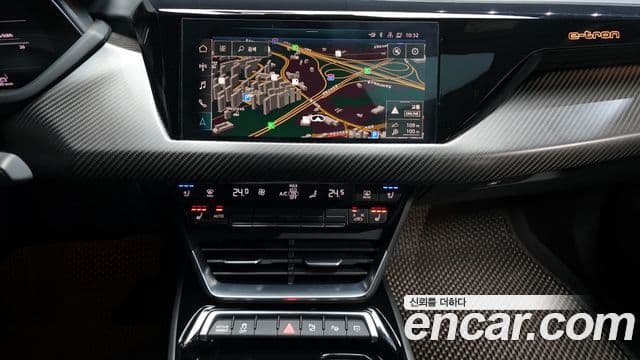 Audi e-Tron GT Premium, 2022 14