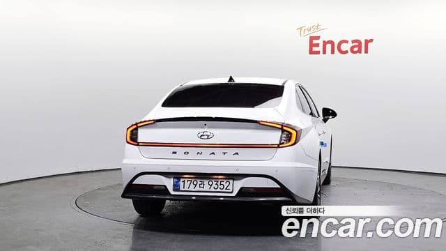 Hyundai Sonata гибрид (DN8) Inspiration, 2022 4