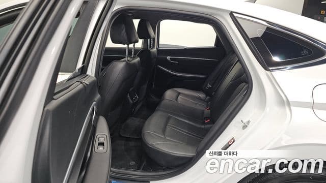 Hyundai Sonata гибрид (DN8) Inspiration, 2022 11