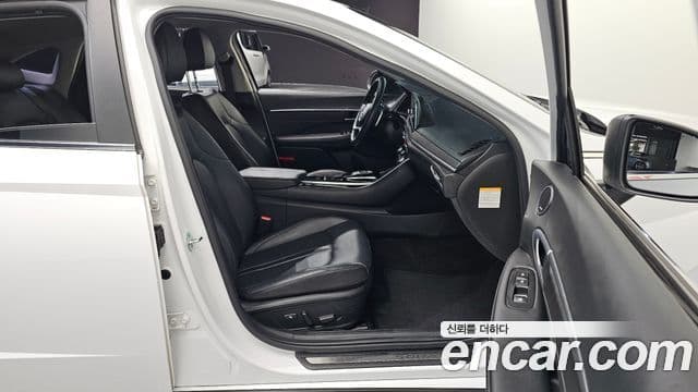 Hyundai Sonata гибрид (DN8) Inspiration, 2022 12