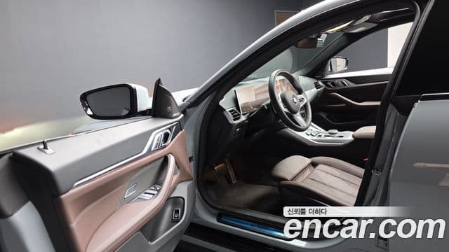 BMW 4시리즈 (G22) 420i M Sport Gran Coupe, 2024 10