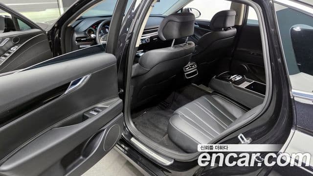Genesis G80 (RG3) бензин 2.5 турбо AWD, 2022 11