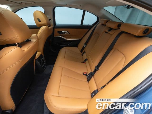 BMW 3시리즈 (G20), 2025 11