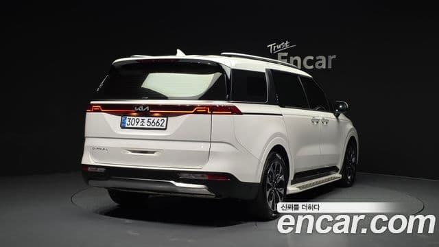 Kia Carnival 4세대 Signature, 2022 2