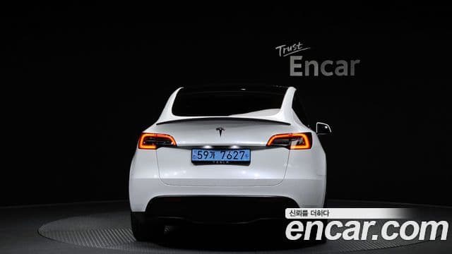 Tesla модель Y, 2023 4